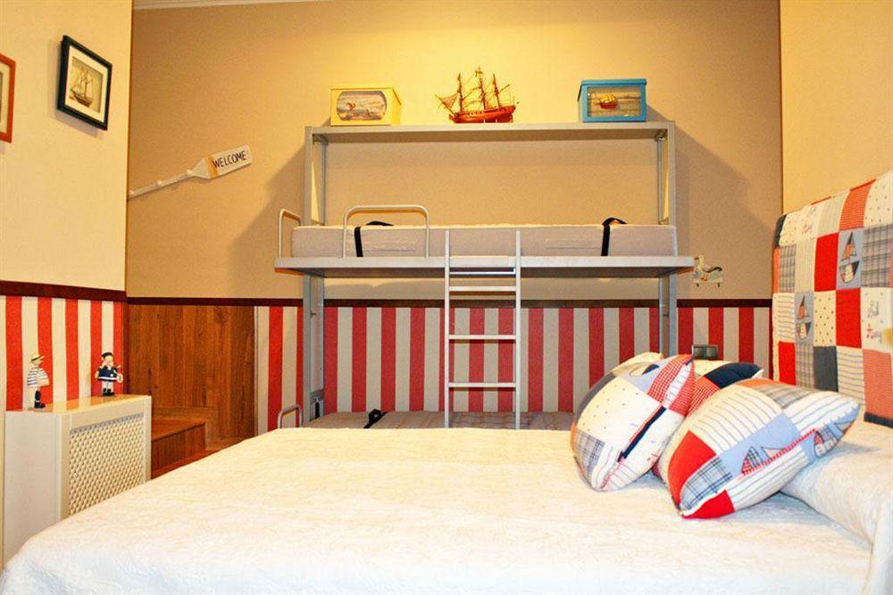 Welcome Inn Nerja Guest House Luxury Bed & Breakfast Kültér fotó